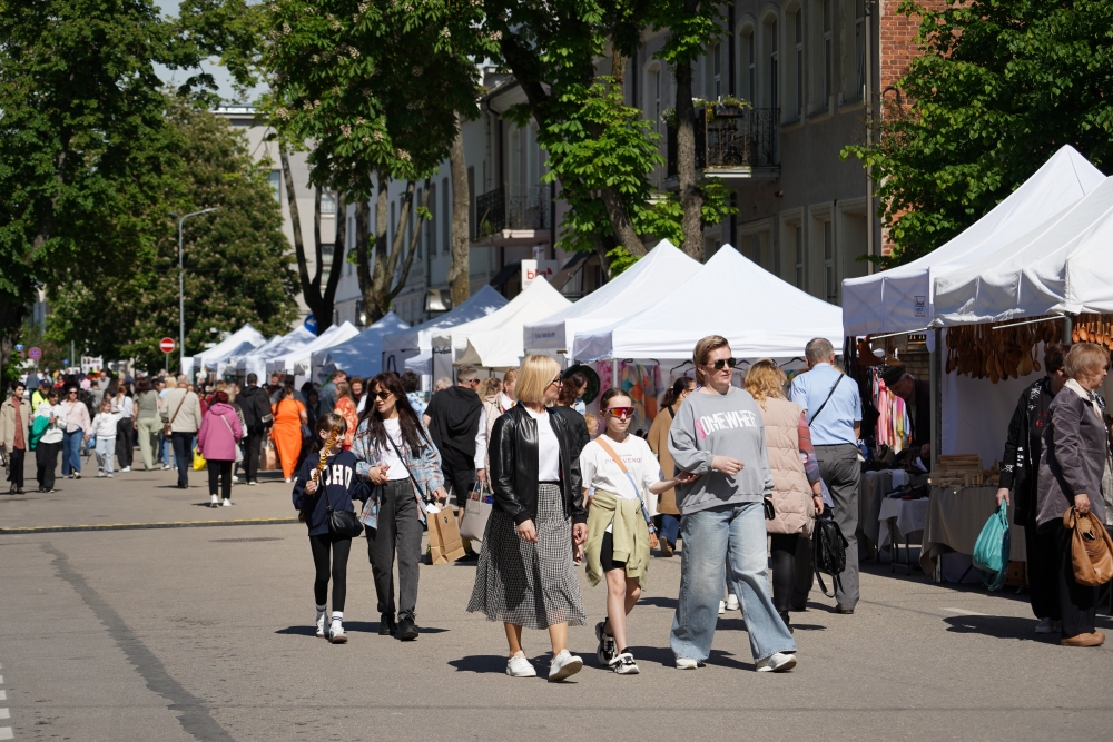 Līdz 24. aprīlim turpinās pieteikšanās ielu tirdzniecībai Daugavpils ...
