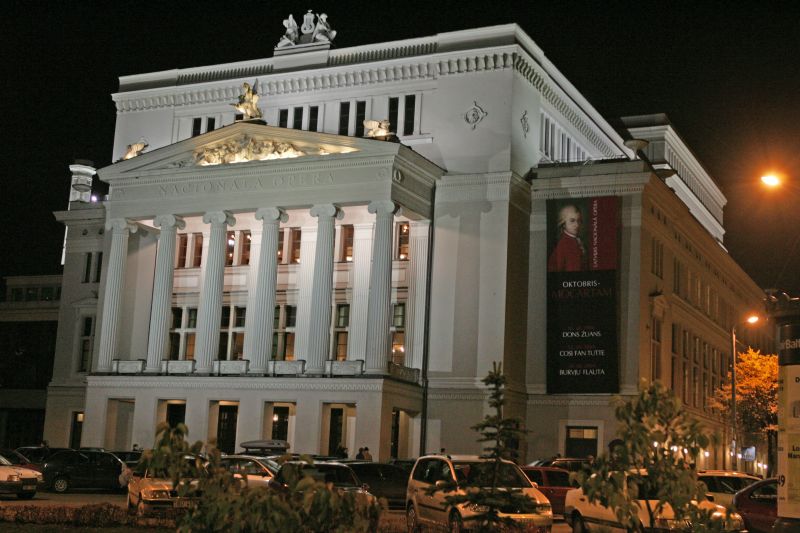 Viena opera – divi viedokļi - LV portāls